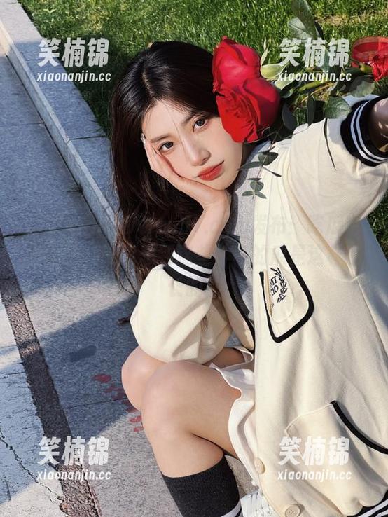 www.51.com发布：吃瓜也有高手，谁能想到这些神奇的瓜是这样生长的！