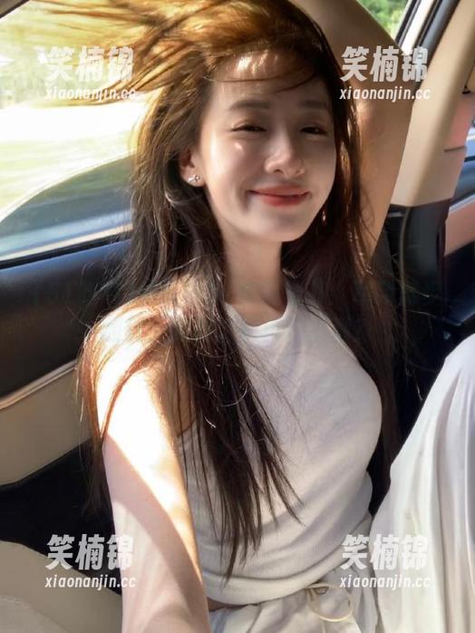 更新！51吃瓜号外：军训舞步翻转，竟能掀起校园热潮？