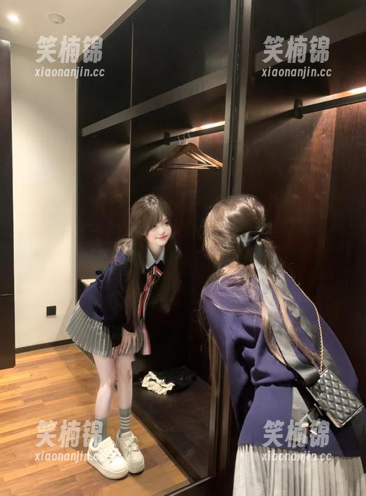 51吃瓜网 51吃瓜网:免费让你眼界大开,秀人们的秘密不得不看哦!