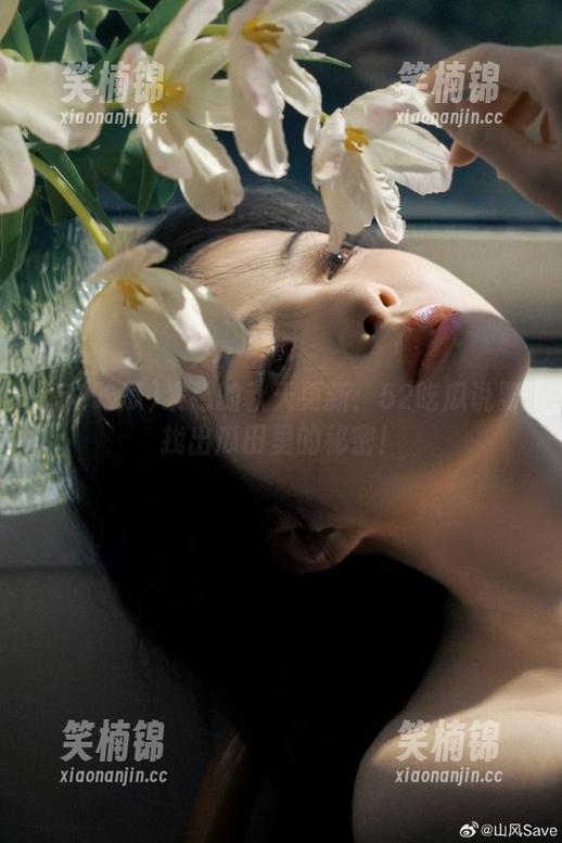 发愁的秋天更新：52吃瓜说要找出瓜田里的秘密！