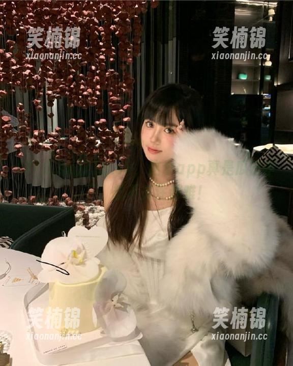 718.sx，这个app真是瓜田李下，想不关注都难！