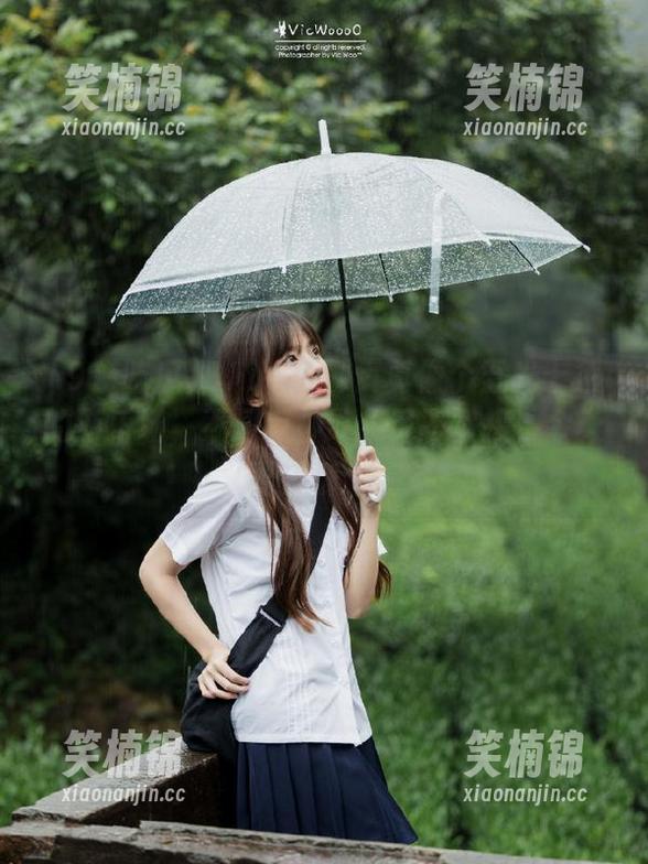 91i吃瓜网页真像个五光十色的游乐场，不同瓜种让我目不暇接，今天又要选哪个呢？