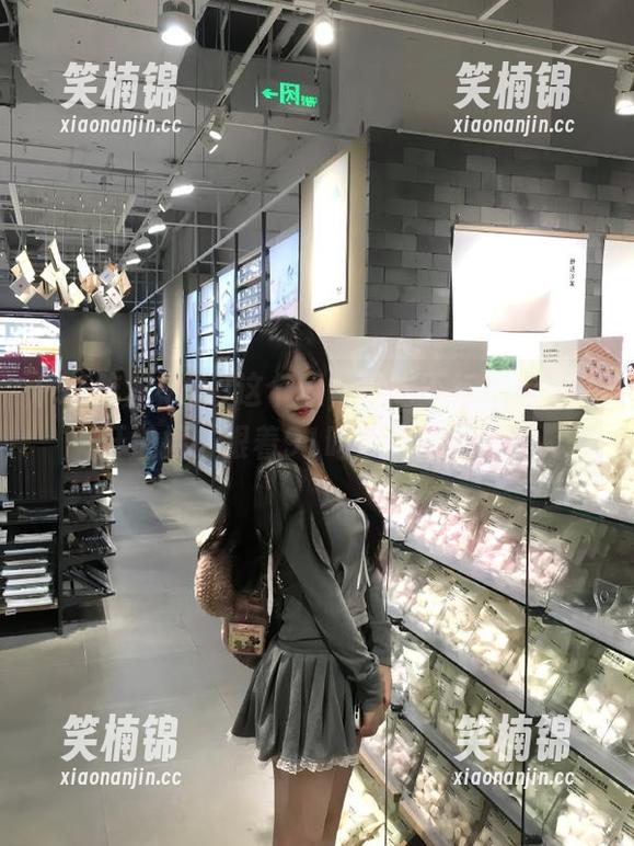 91吃瓜中心 这个瓜,不吃不行!走,点开链接,跟着91吃瓜中心走起!