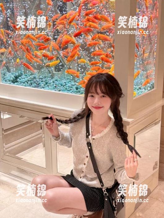 在zzzttt.su上免费看“情侣故事”：感人还是尴尬？