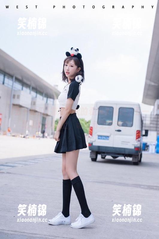 娜娜今天的表演太精彩，五一吃瓜的线路上，谁敢与之争芳华！