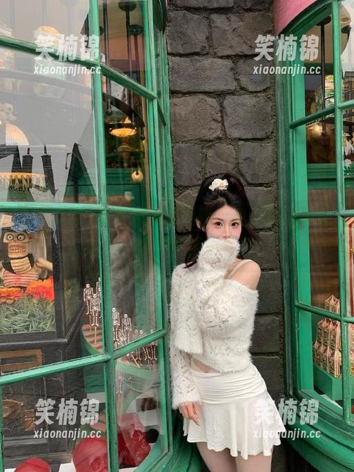 吃瓜网独家揭秘，免费送你热辣八卦，让你的生活更“瓜”！