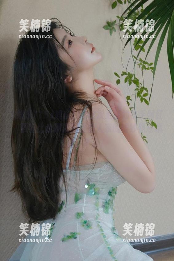 娱乐718这次更新的快手网红，妆容比我朋友圈里别人家的婚纱照还精致，咋办？