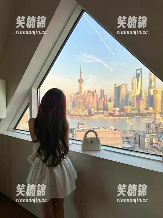 导航到神奇堡垒——“网曝吃瓜”开门吃瓜，还不快进来？
