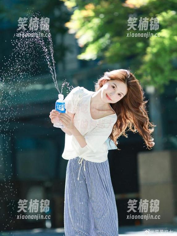 黑料吃瓜网app，给你“永久”更新的神秘大瓜！