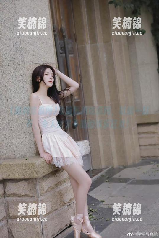 发现黑料吃瓜网，链接一打开，令人欲罢不能的娱乐狂欢！
