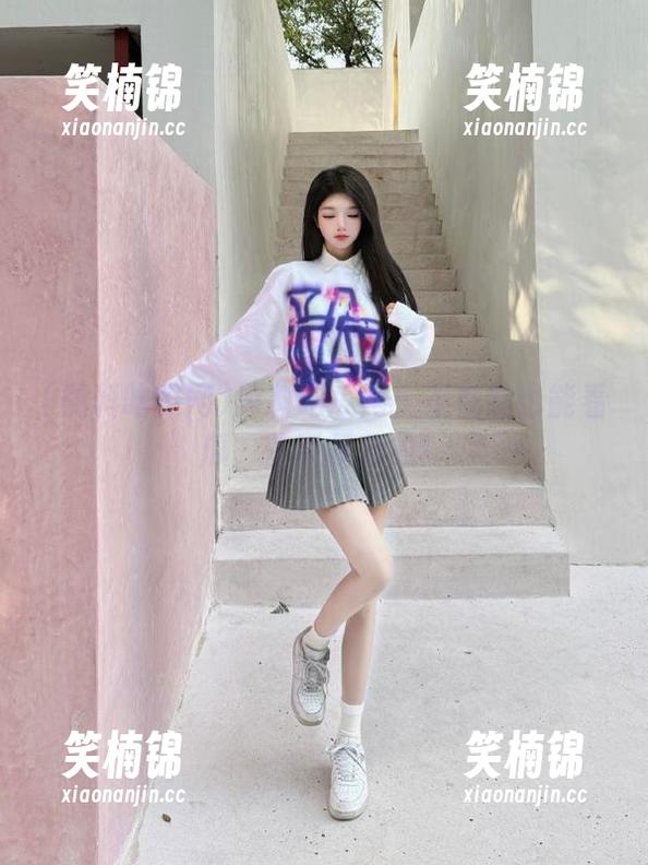 黑料吃瓜网 黑料吃瓜网:不在线也能看瓜,首页是我的!