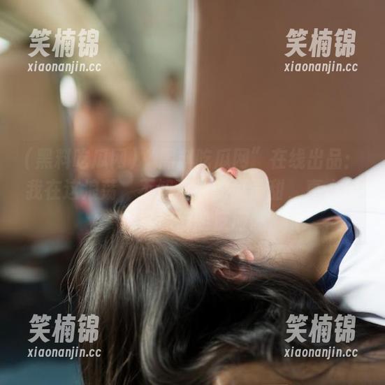 黑料吃瓜网 “黑料吃瓜网”在线出品:我在这浪荡,不知道谁的瓜最甜,真心想看看你们的反应。