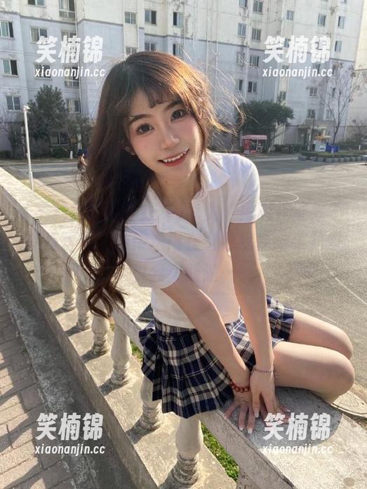 以为“黑料正能量不打烊官网”的传送门在引导我，结果只是引我入歧途…